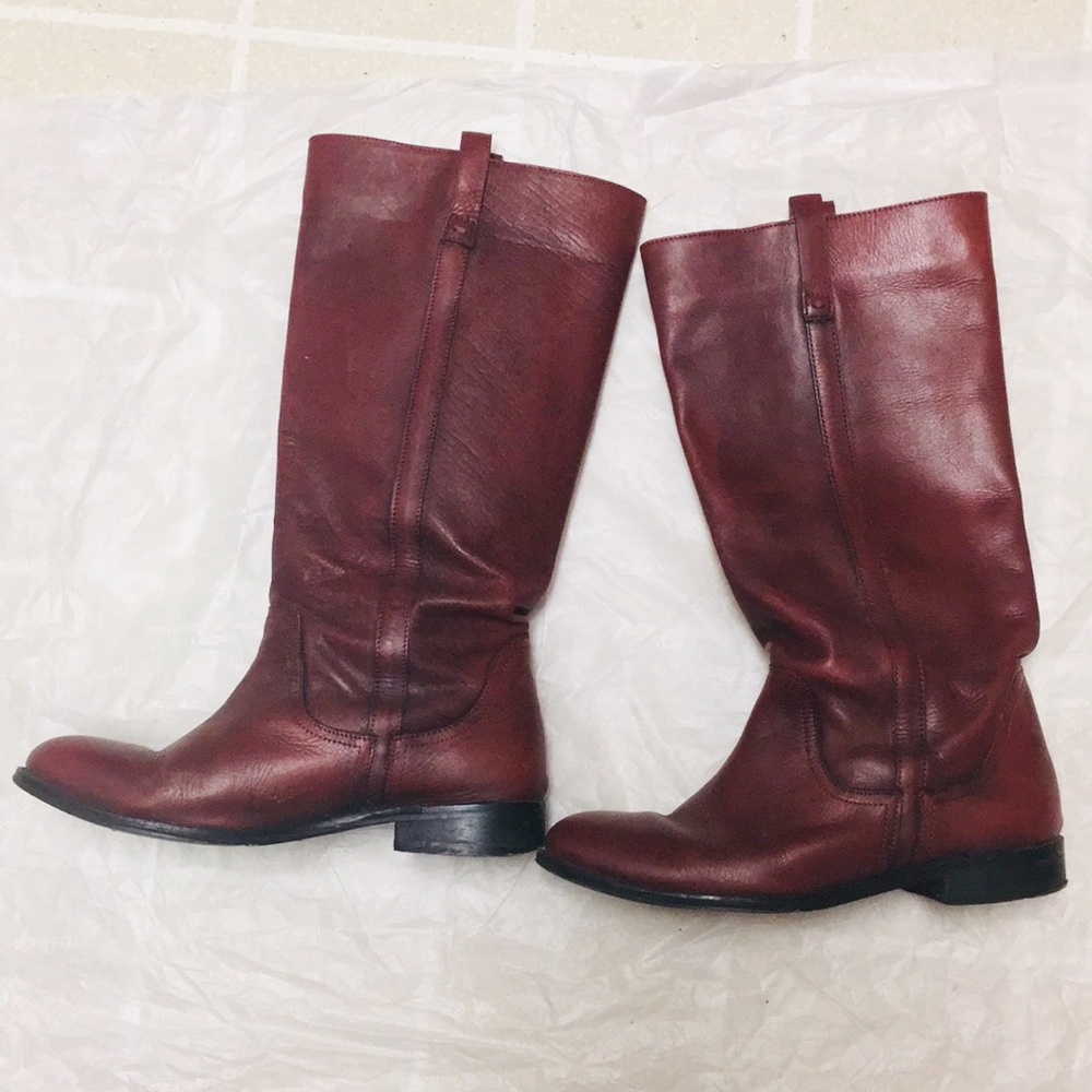 Final SALE Pretty wine color leather boots！
